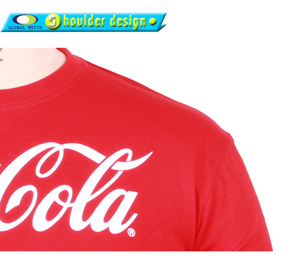 男士红色圆领印花T恤衫广告宣传