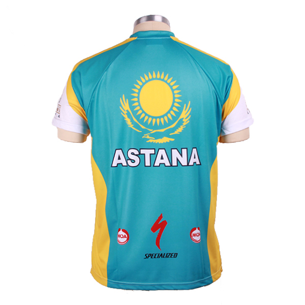 订制男士绿色全涤热升华T恤圆领短袖运动服定做